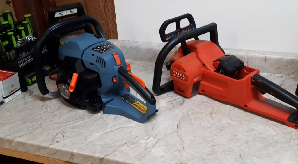 4 Cycle Chainsaw vs 2 Cycle Chainsaw